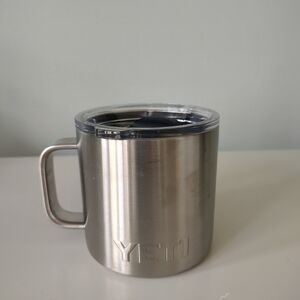 Yeti Rambler Mug With Lid
